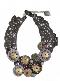 Bijoux tout en tissu &copy; Les Ateliers YouDo