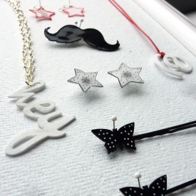 Atelier Bijoux Plastique fou&copy; Les Ateliers YouDo